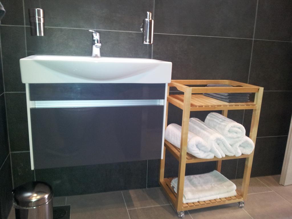 Apartment Diminic Melin Cres Luaran gambar
